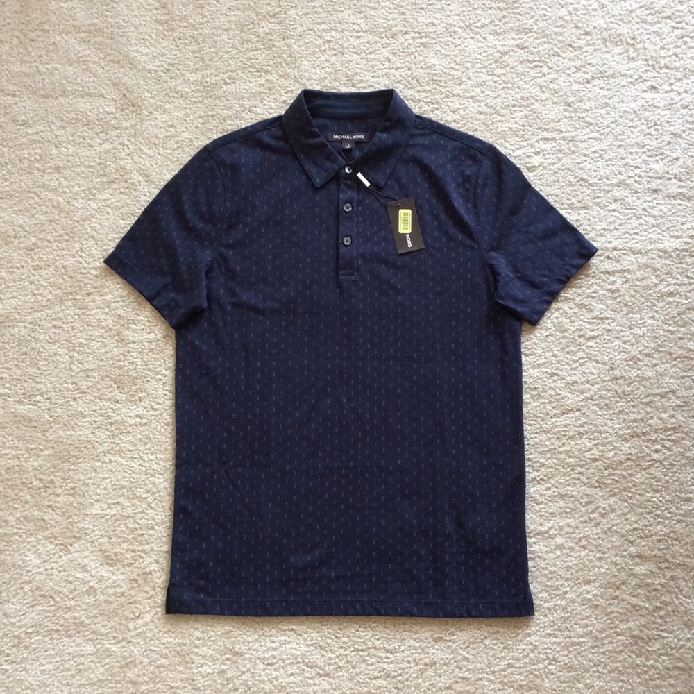 New men’s Michael Kors shirt.